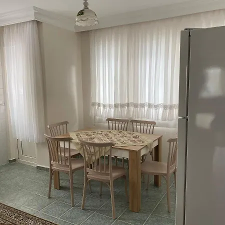 Διαμέρισμα Luxury And Spacious 2+1 *